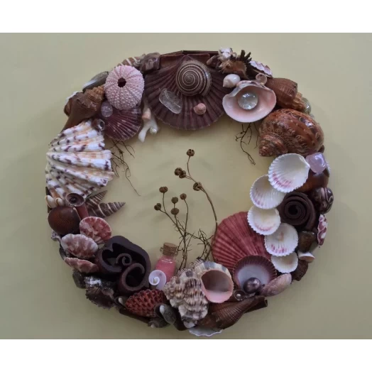 Sea Picture / Frame, Brown and Pink, Round # 1
