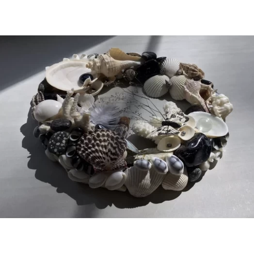 Sea Picture / Frame, Black and White, Round # 8