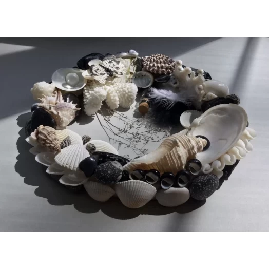 Sea Picture / Frame, Black and White, Round # 8