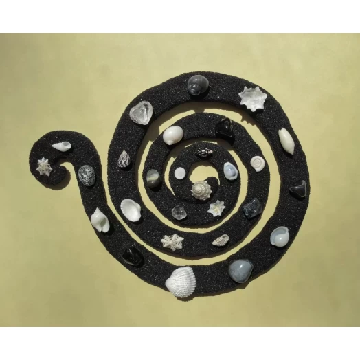 Sea Picture / Frame, Black & White Sandy Spiral # 35