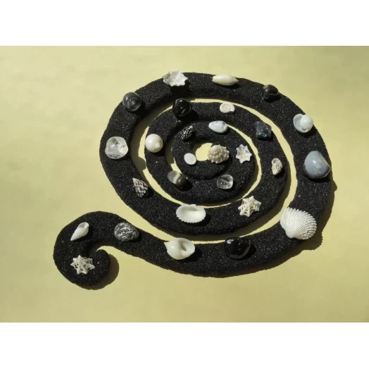 Sea Picture / Frame, Black & White Sandy Spiral # 35