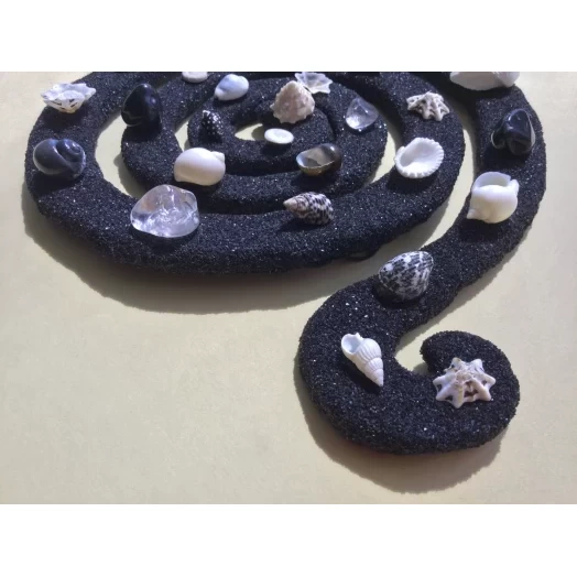 Sea Picture / Frame, Black & White Sandy Spiral # 35