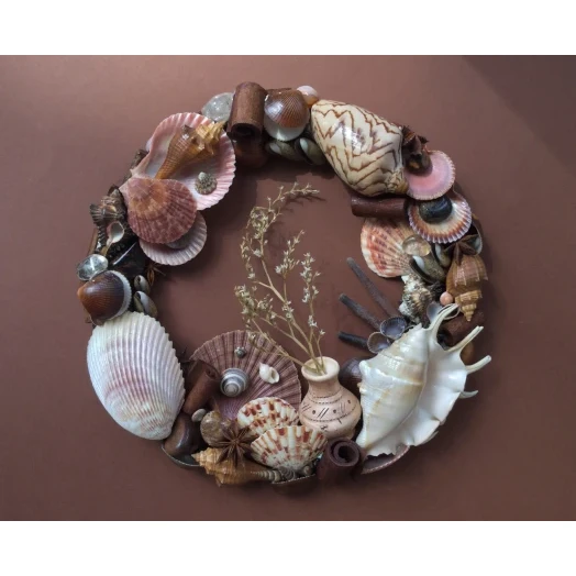 Sea Picture / Frame, Brown & Pink, Round # 10