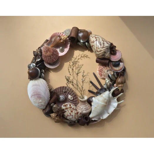 Sea Picture / Frame, Brown & Pink, Round # 10