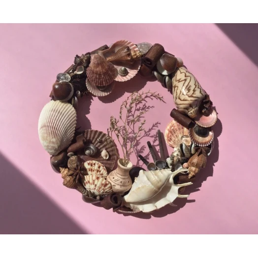 Sea Picture / Frame, Brown & Pink, Round # 10