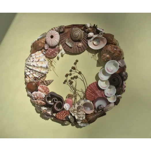 Sea Picture / Frame, Brown and Pink, Round # 1