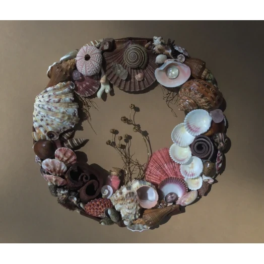 Sea Picture / Frame, Brown and Pink, Round # 1