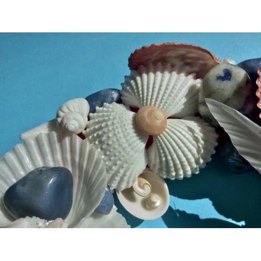Sea Picture / Frame, Blue, Red & White, Round # 3
