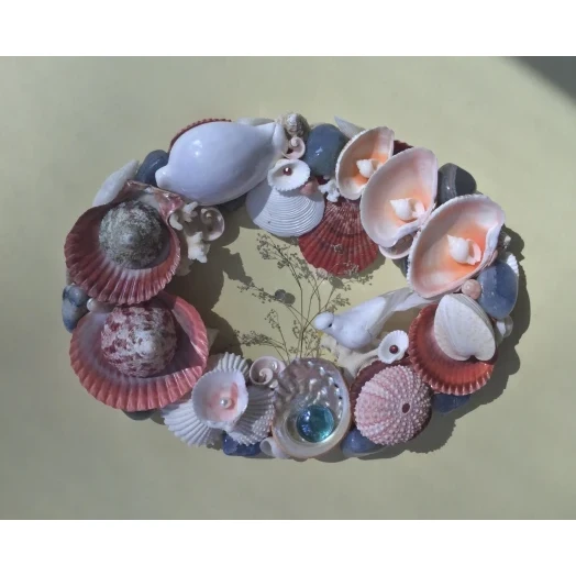 Sea Picture / Frame, Red, Blue and White, Oval # 3