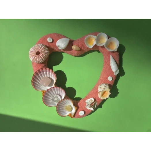 Sea Picture / Frame, Pink-Red Sandy Heart # 22 Sea Picture / Frame, Pink-Red Sandy Heart # 22
