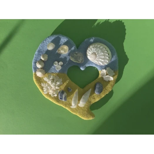 Sea Picture / Frame, Yellow & Blue Sandy Heart # 42