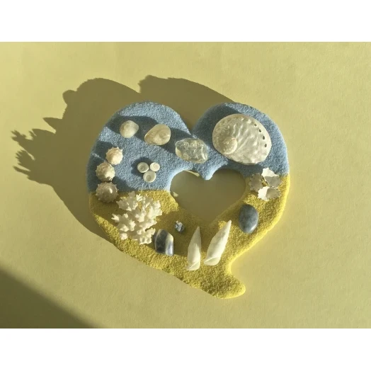 Sea Picture / Frame, Yellow & Blue Sandy Heart # 42