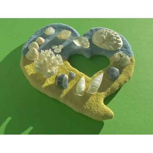 Sea Picture / Frame, Yellow & Blue Sandy Heart # 42
