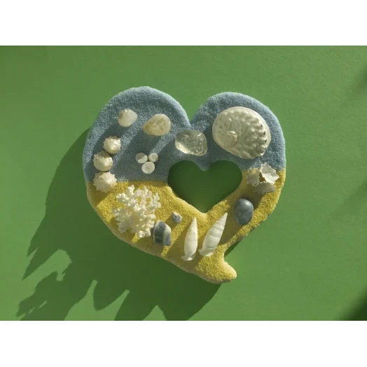 Sea Picture / Frame, Yellow & Blue Sandy Heart # 42