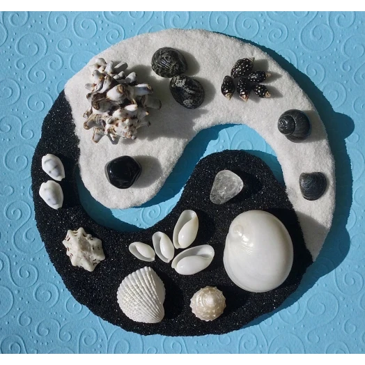 Sea Picture / Frame, Black & White Sandy Mandala # 43
